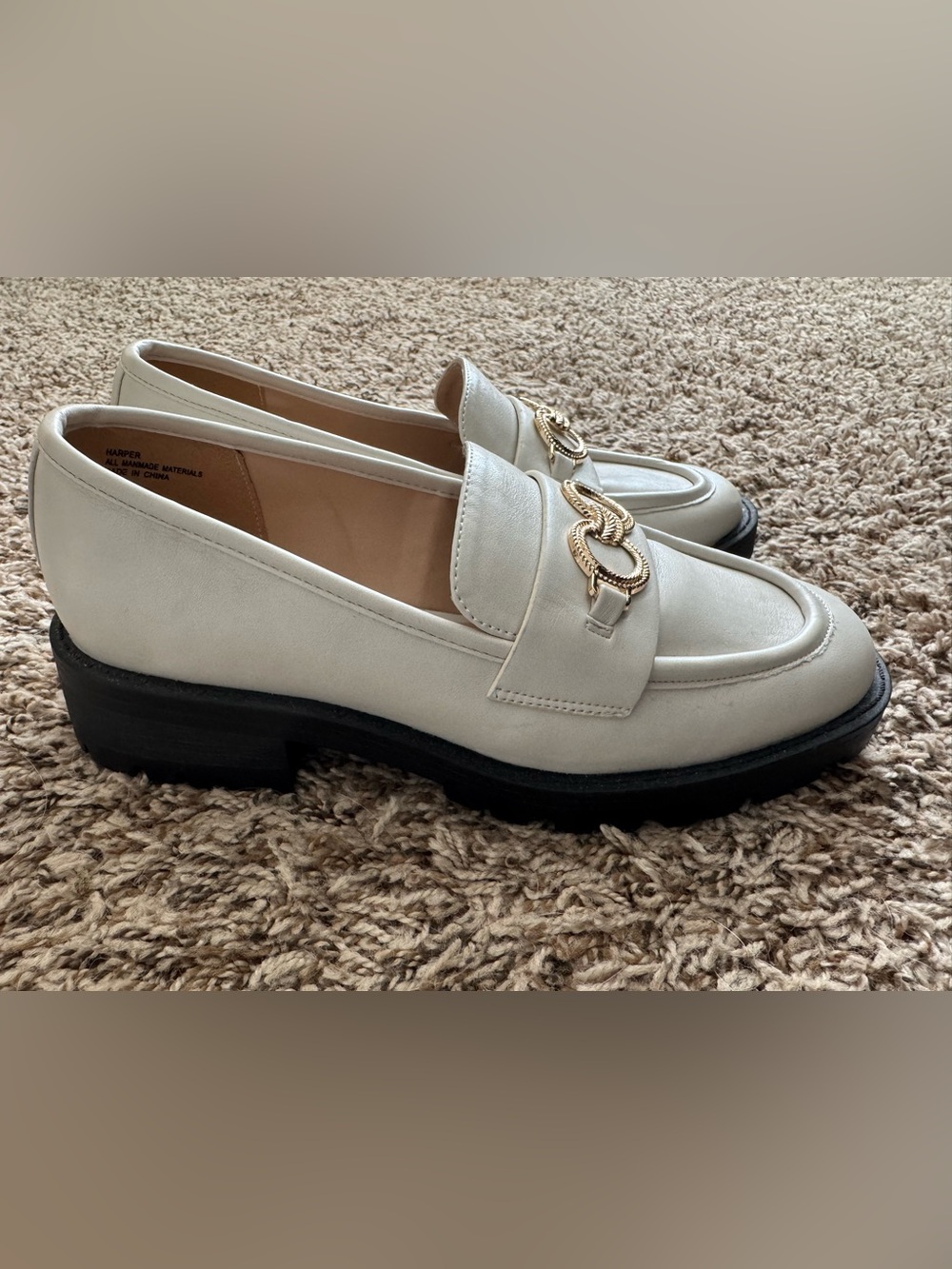 NEW Crown & Ivy Harper Loafer in cream, size 8.5